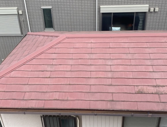 「お宅の屋根が壊れています。」これ危険です。